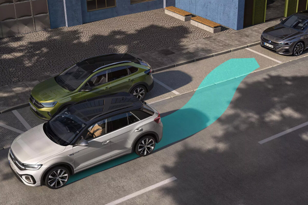 Volkswagen_T-Roc_600x400_15